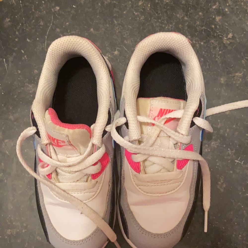 Nike Air Max - Picture 3 of 3